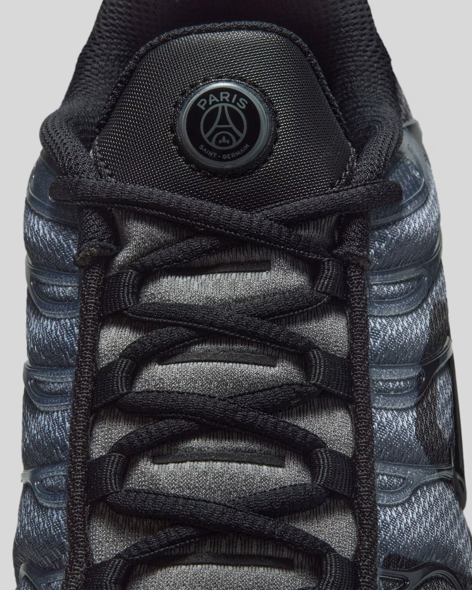 PSG AIR MAX PLUS PREMIUM