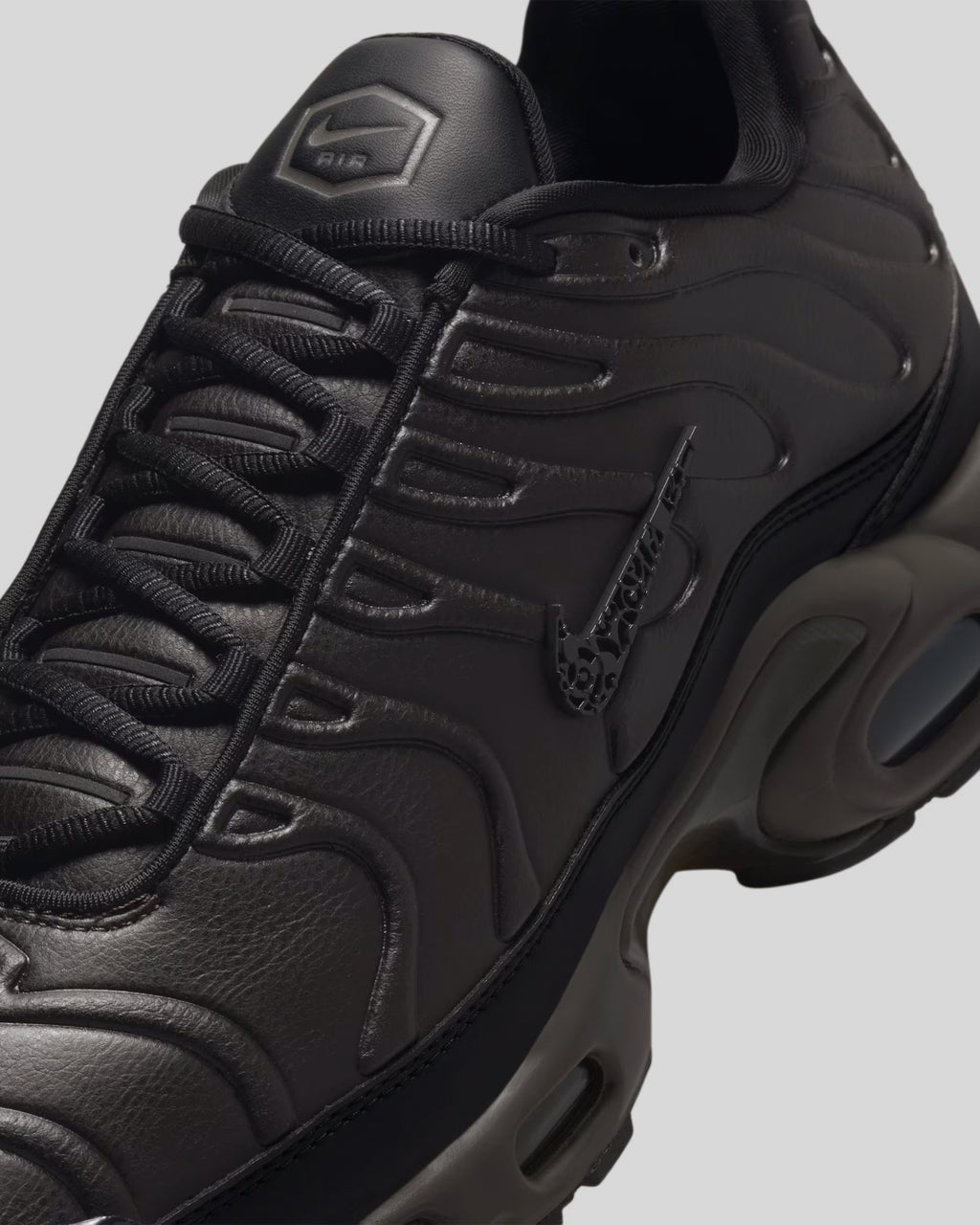 AIR MAX PLUS PREMIUM